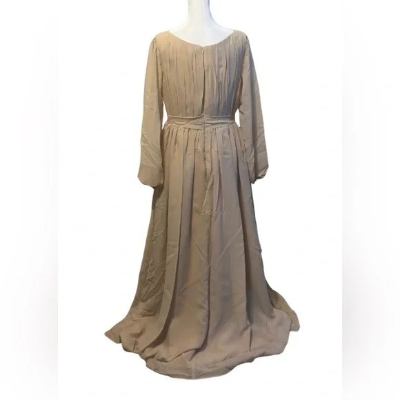 Elegant Long Sleeve Champagne Dress - Picture 3 of 5